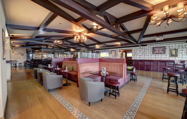 Red Lion - Metropolitan Hotel Dubai